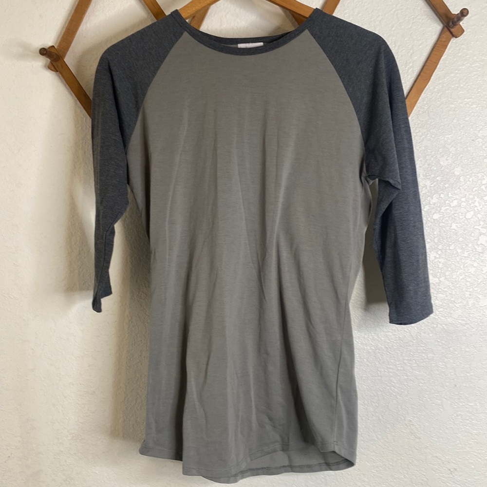 Gray SLuLaRoe Randy Baseball Tee Size XS